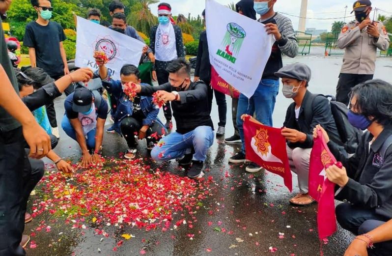 Istana Bergeming dengan Insiden Tembak Mati 6 Laskar FPI, OKP Tuntut Presiden untuk Empati